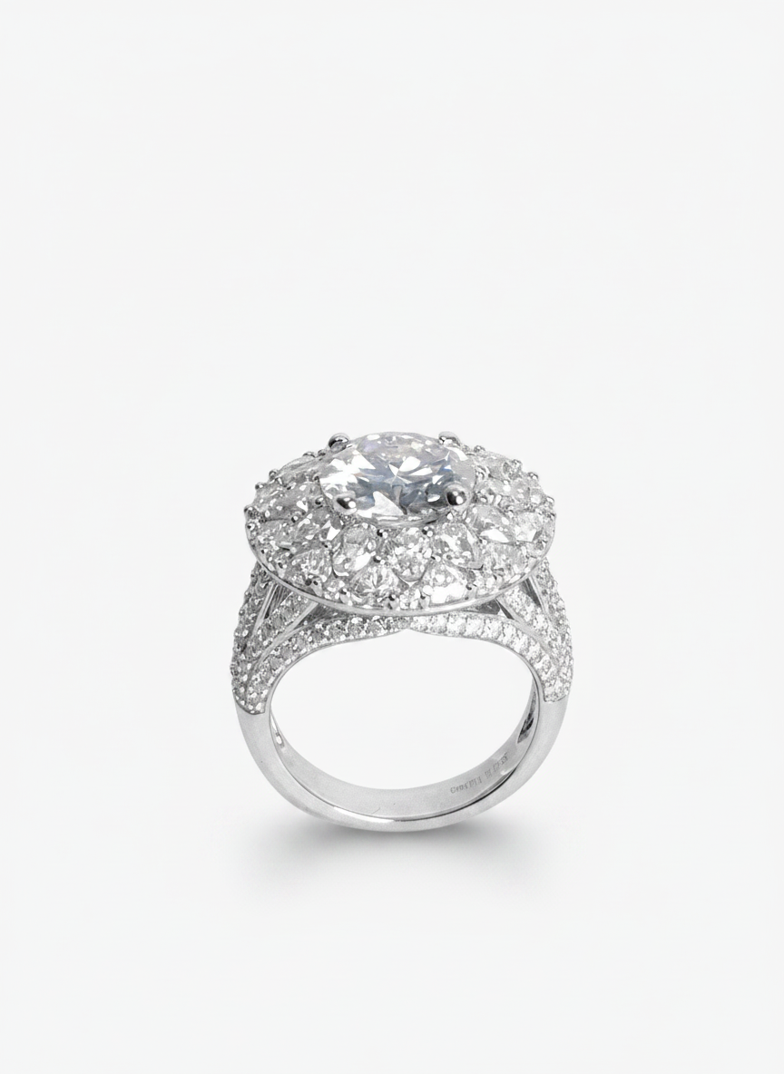 Mozah Ring